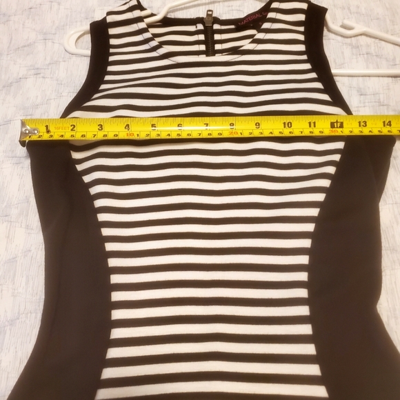 Dress - Picture 7 of 12